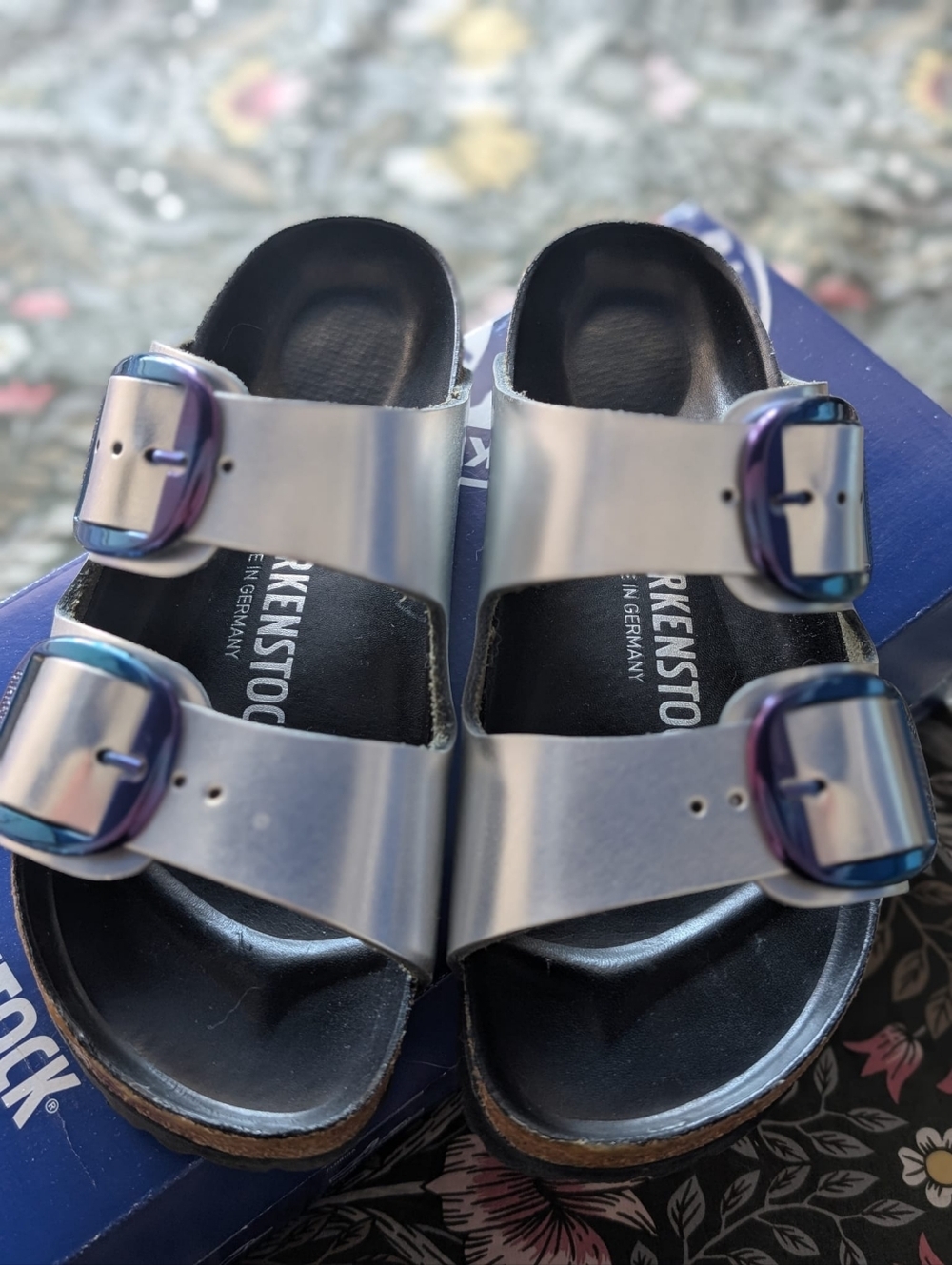 Birkenstock Silver Arizona Sandals with Iridescent Blue-Purple Buckles - Picture 2 of 3